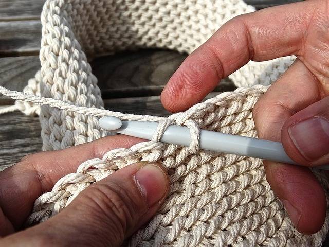 crochet crocheter kit fil loisir activité manuelle créative matériel accessoires
